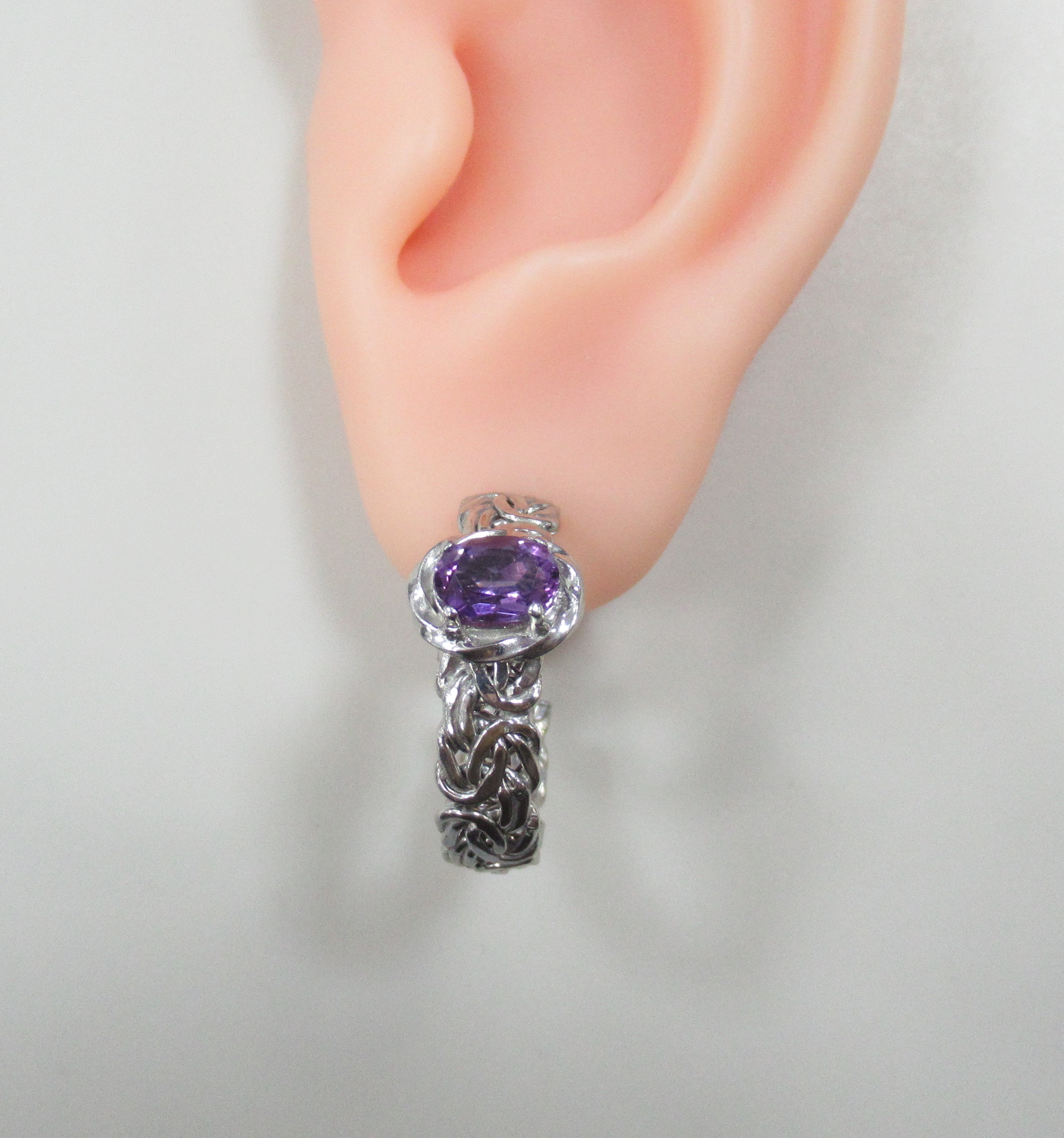 Серебряные серьги с аметистами